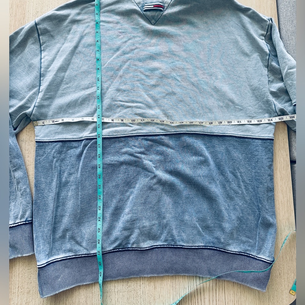Tommy Hilfiger Denim Hoodie Mens Large Blue Faded EUC - Picture 8 of 8